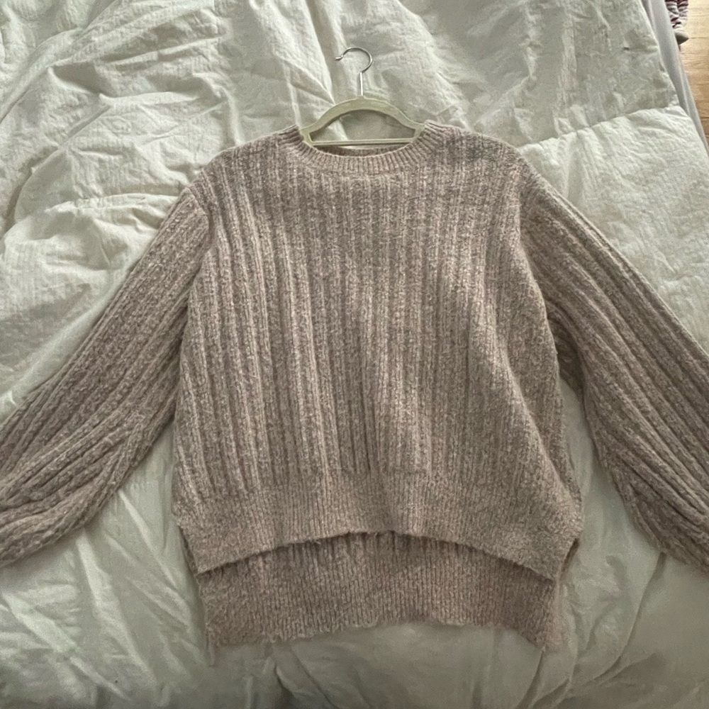 LIGHT PURPLE/GREY ABOUT US SWEATER